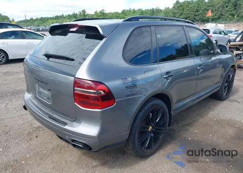 2010 Porsche Cayenne z USA, uszkodzony, nr VIN WP1AA2AP0ALA05321